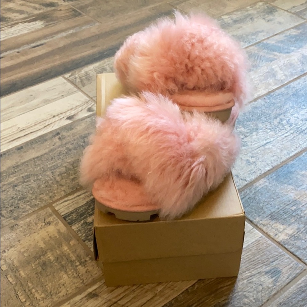 NIB UGG fuzzalicious sipper - Picture 5 of 11
